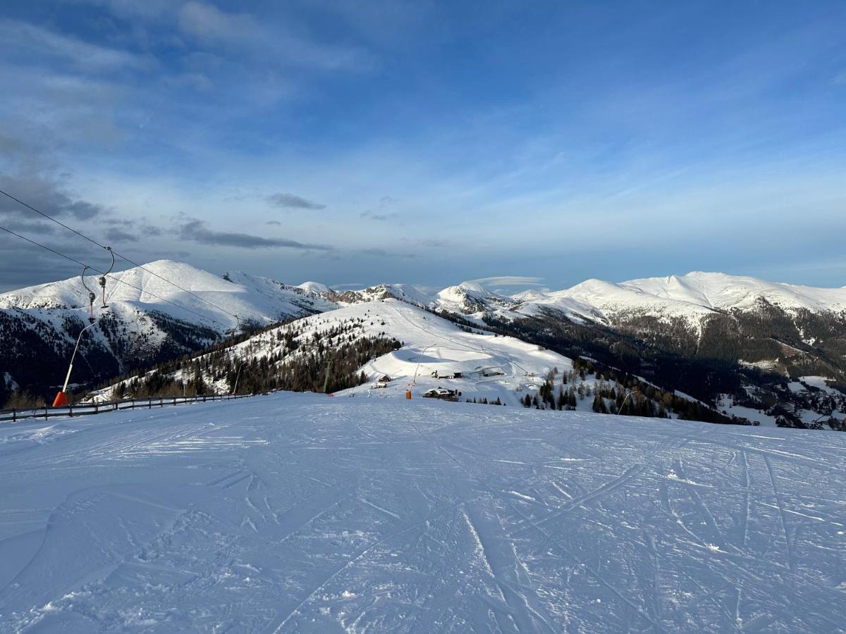 Large Family Holiday Home Siren Stays Leoben  Екстериор снимка